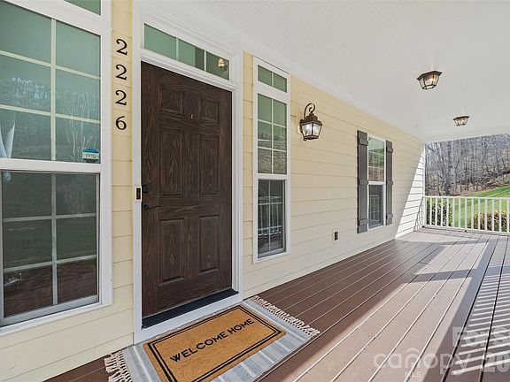 5th image of 2226 Bessbrook Rd