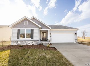 847 Topaz Ct, Mascoutah, IL 62258