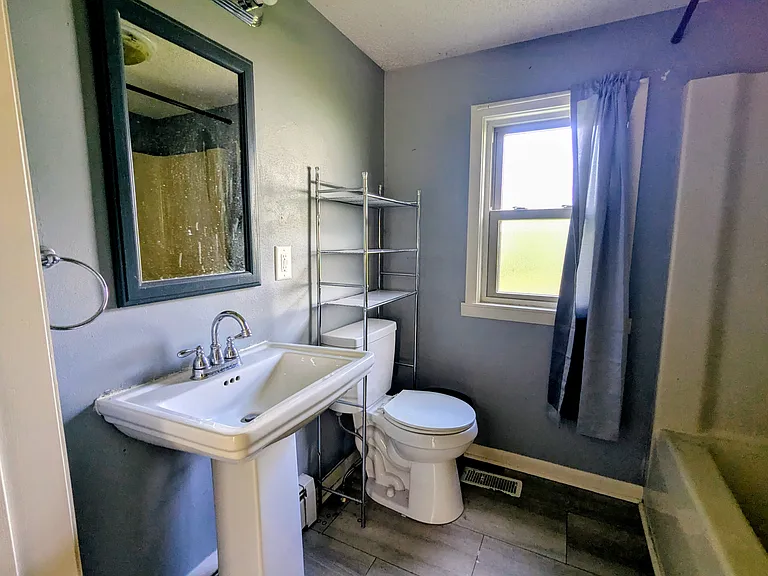 2320 W 9th St #2320 — Photo 14