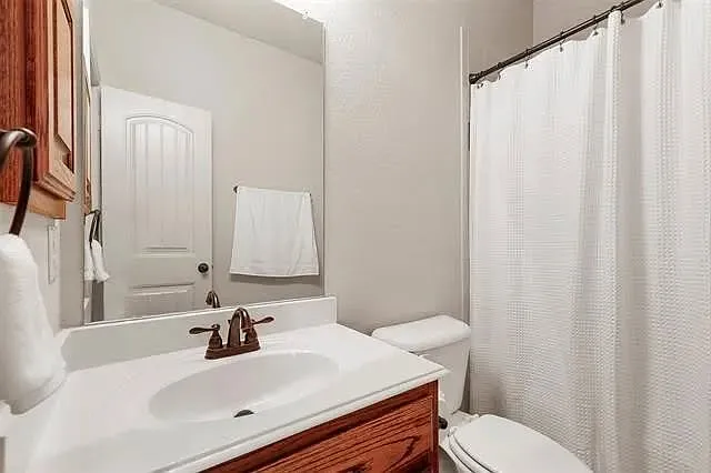 4849 Empire Way — Photo 14