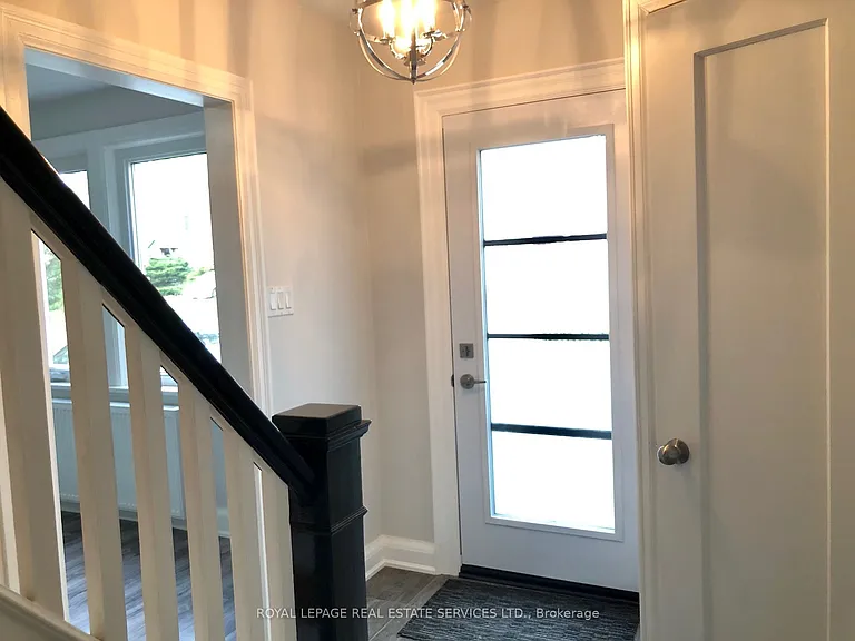 14 Avonhurst Rd — Photo 15