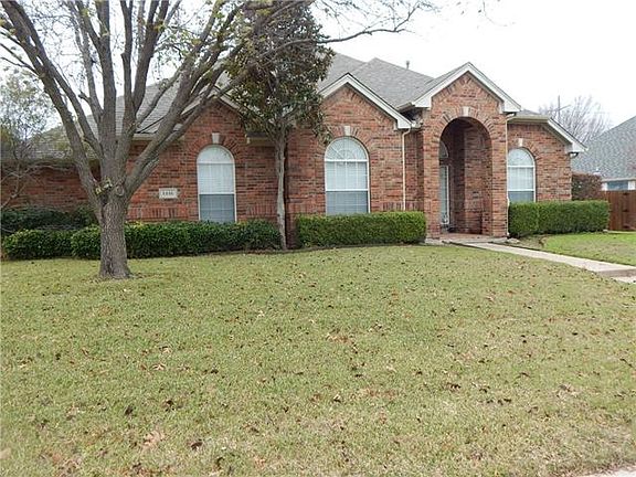 2nd image of 1416 Carriage Creek Dr