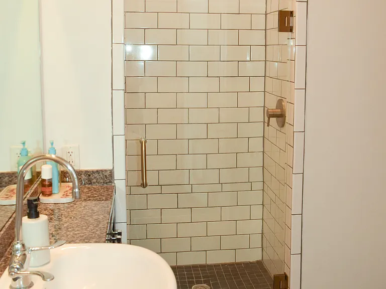 710 W Trade St #708 — Photo 6