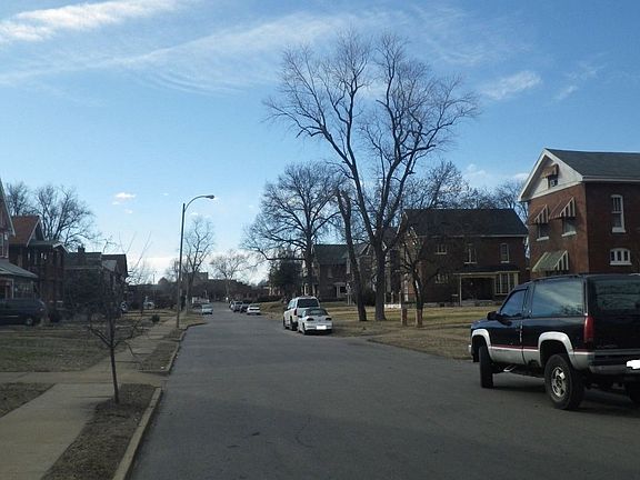 5th image of 5949 Enright Ave