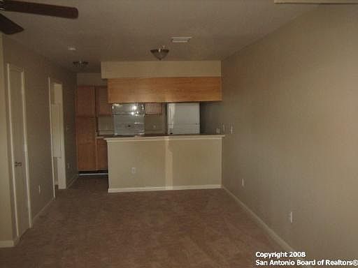 2nd image of 10527 PERRIN BEITEL #104 E