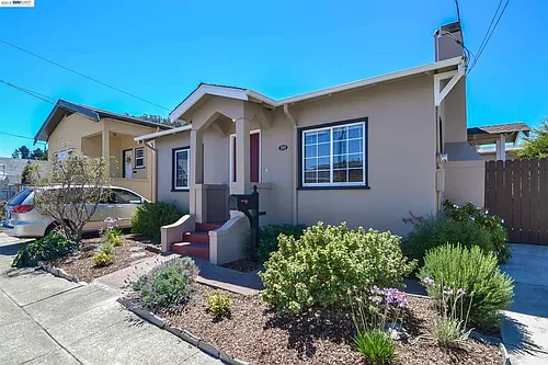 3315 Yosemite Ave Photo 1