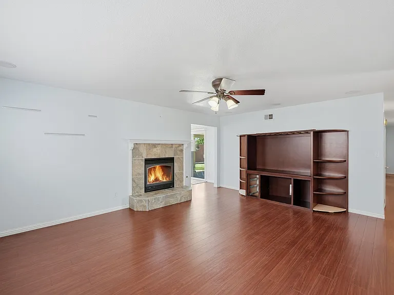 754 Guava Ave — Photo 7