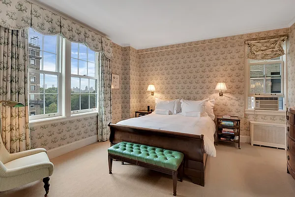 Sold by Brown Harris Stevens | media 17