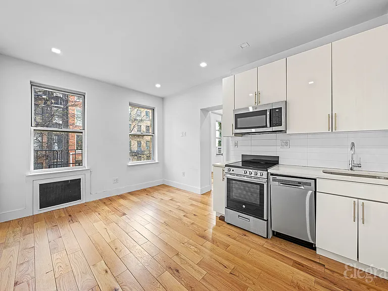 103 Saint Marks Pl #3B — Photo 1
