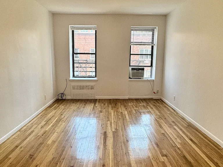 430 E 83rd St #4A — Photo 1