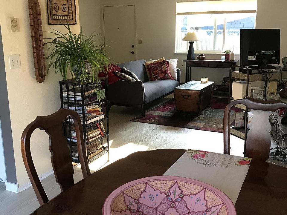 Living & dining rooms