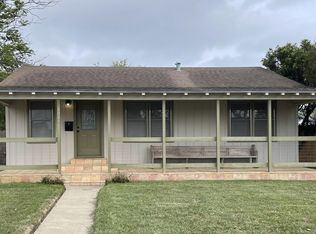 1018 Cunningham St, Corpus Christi, TX 78411