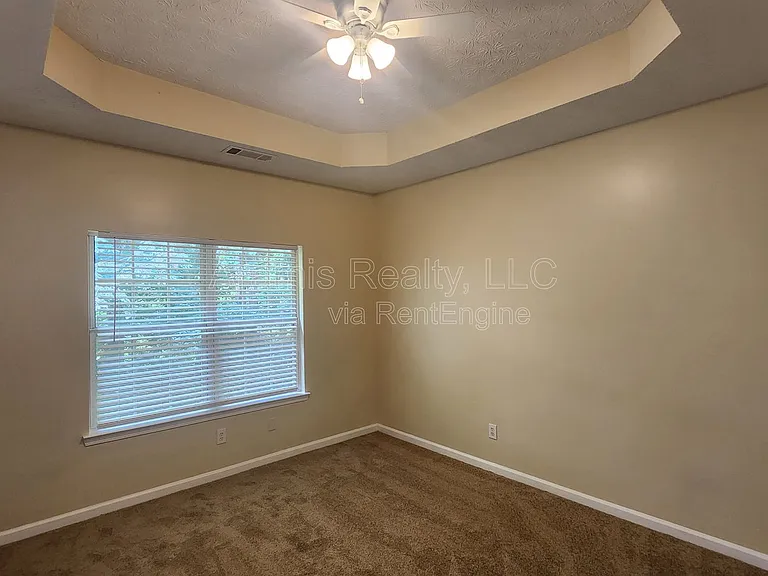207 Kendrick Estates Dr — Photo 11
