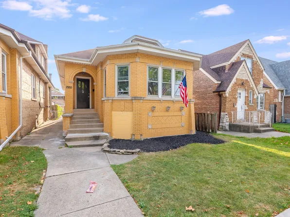 2955 N Newland Ave, Chicago, IL 60634