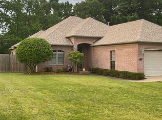 5240 April Dr, Conway, AR 72034
