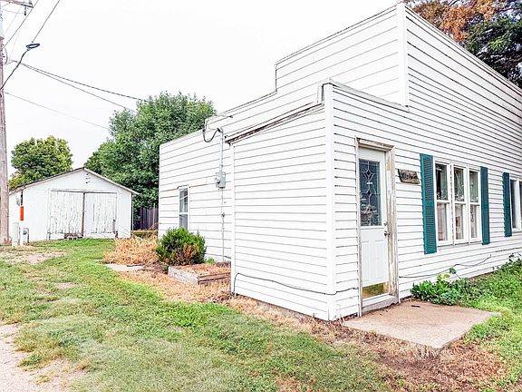 18th image of 602 Ripley St