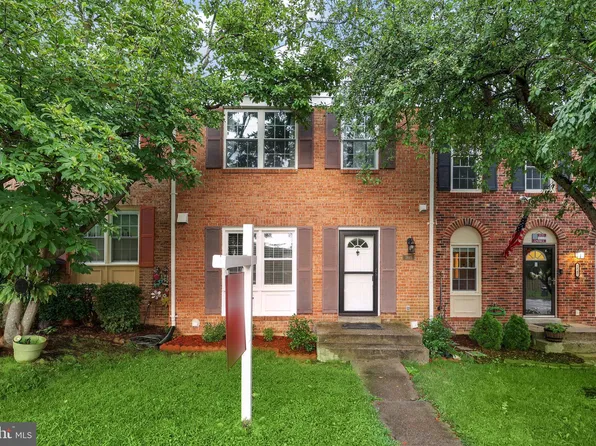 2845 Seminole Rd, Woodbridge, VA 22192
