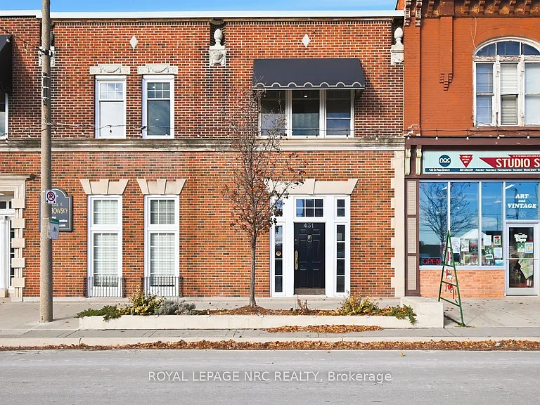 431 Saint Paul St #201 — Photo 1