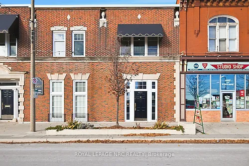 431 Saint Paul St #201 Photo 1