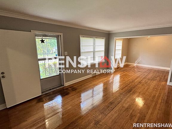 2nd image of 3144 S Glengarry Rd