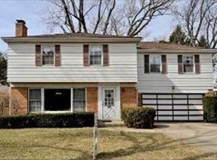 506 S Can Dota Ave, Mount Prospect, IL 60056