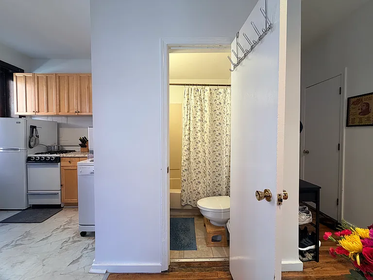 11 Unity St #4 — Photo 9