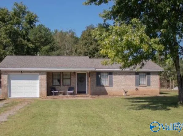 162 Old Gurley Pike, Gurley, AL 35748