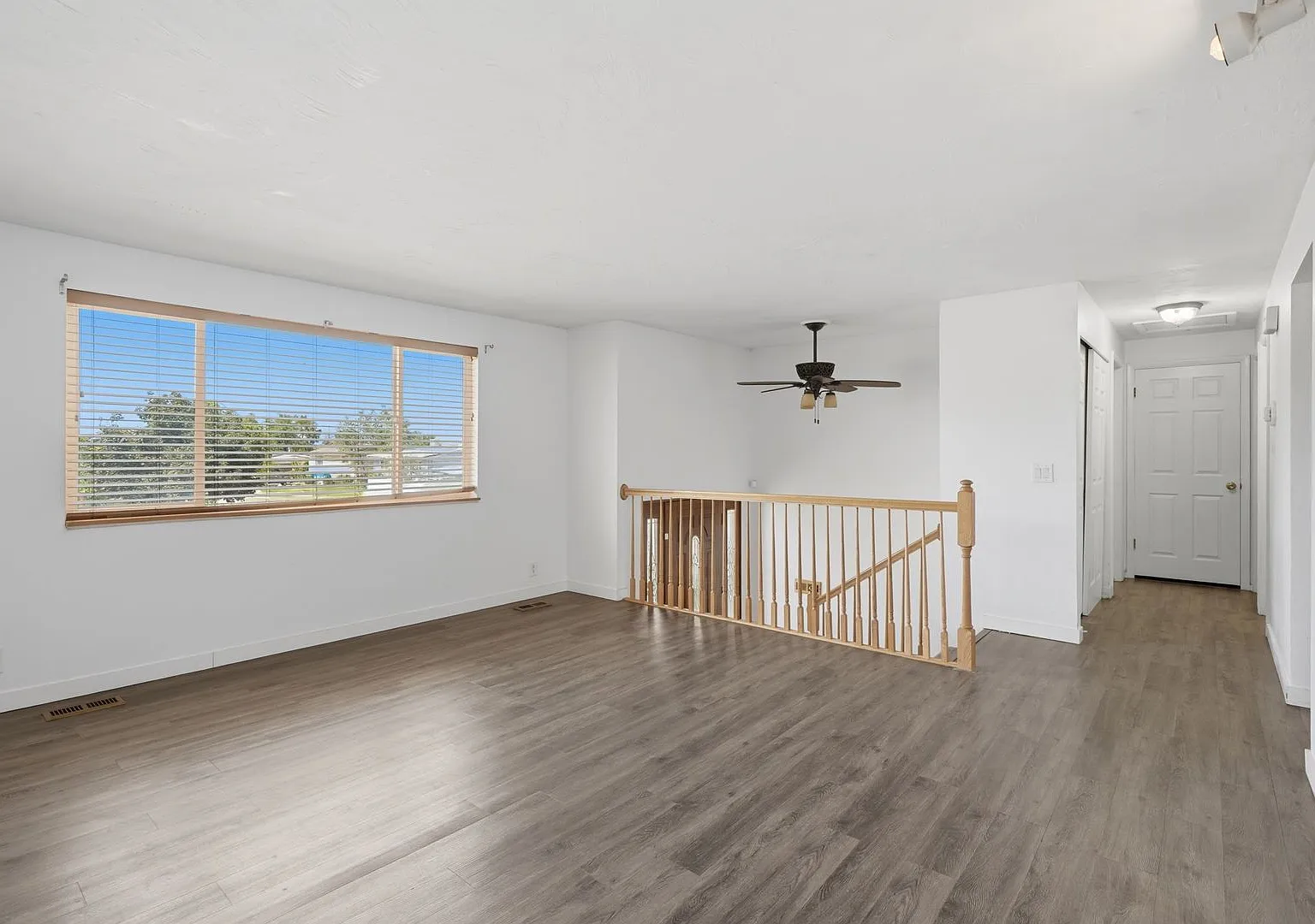 4 Bedroom 2 Bath West Jordan Home — Photo 3