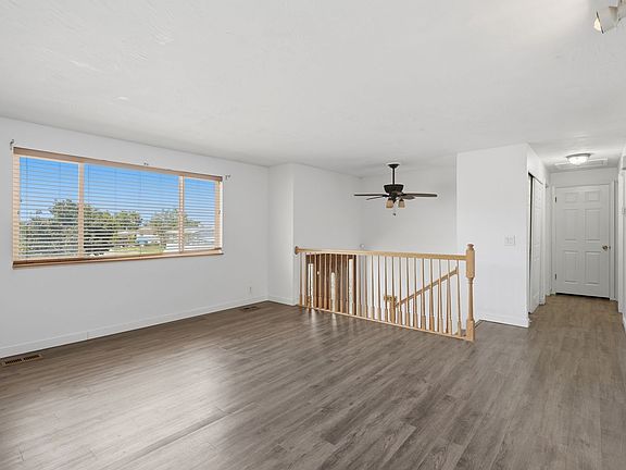 3rd image of 3671 W Cordele Cir