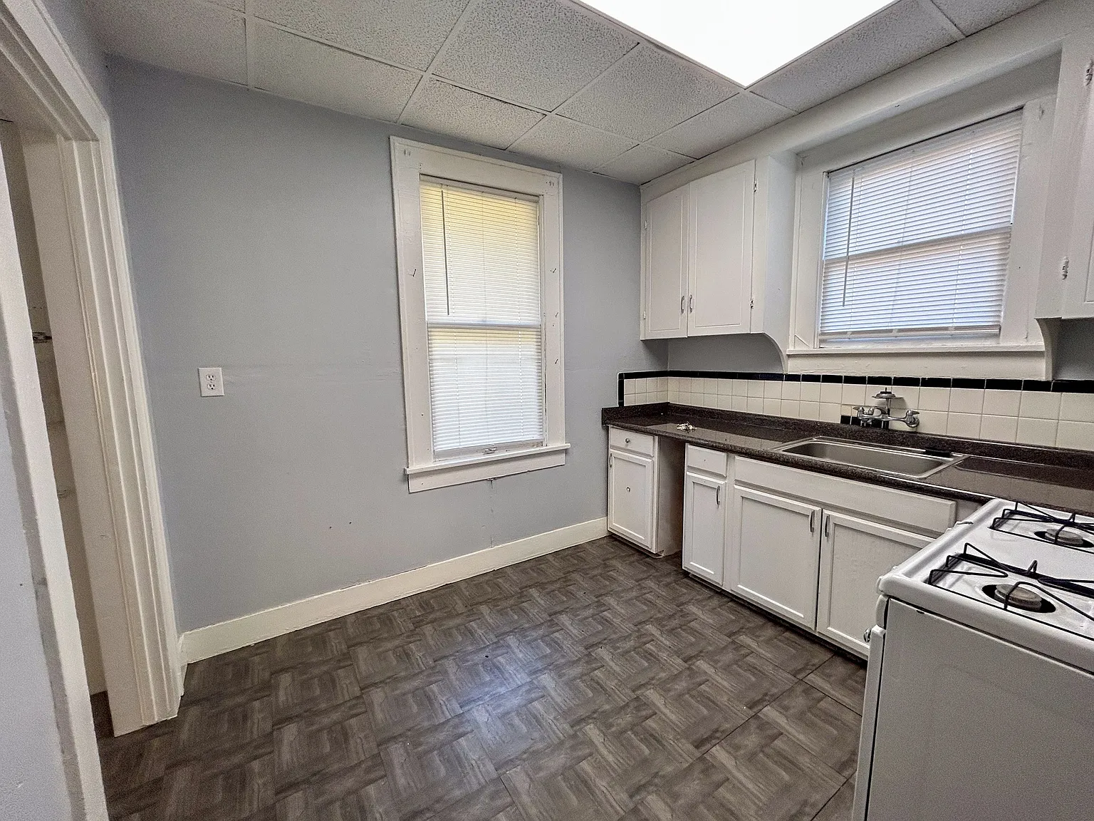 2 bed, 804 sqft, $895 — Photo 3