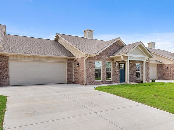 3rd image of 2015 Silver Bay Ct