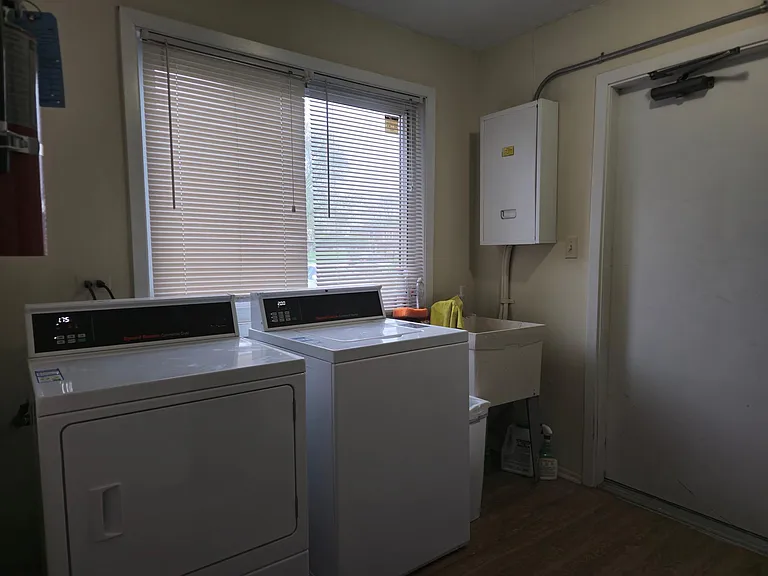 7721 Woodward Ave #3E — Photo 10