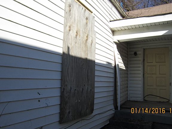 4th image of 2641 W Kentucky St