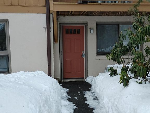 2nd image of 75 Highlands Dr