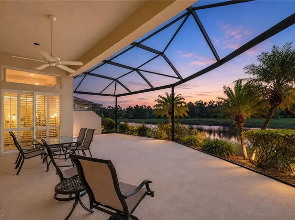 19427 Silver Oak DR, ESTERO, FL 33967