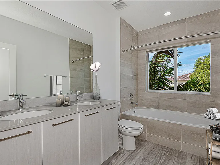 Pearl at Pompano Beach — Photo 17