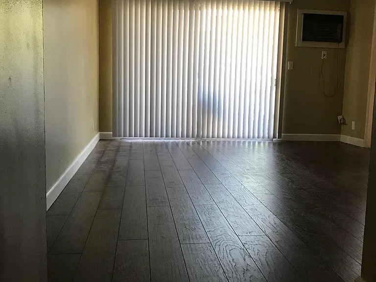 642 Lemar Park Dr #4 — Photo 9