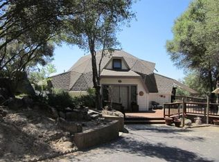 44141 Foxy Ln, Ahwahnee, CA 93601