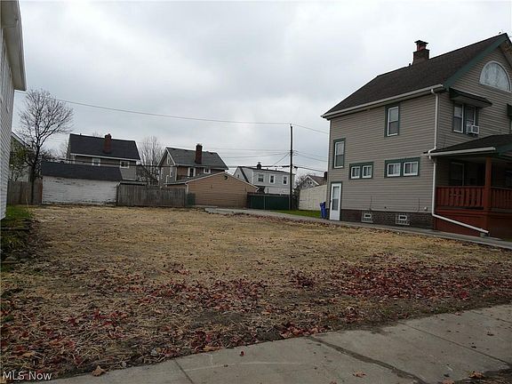 2nd image of 4373 W 49th St