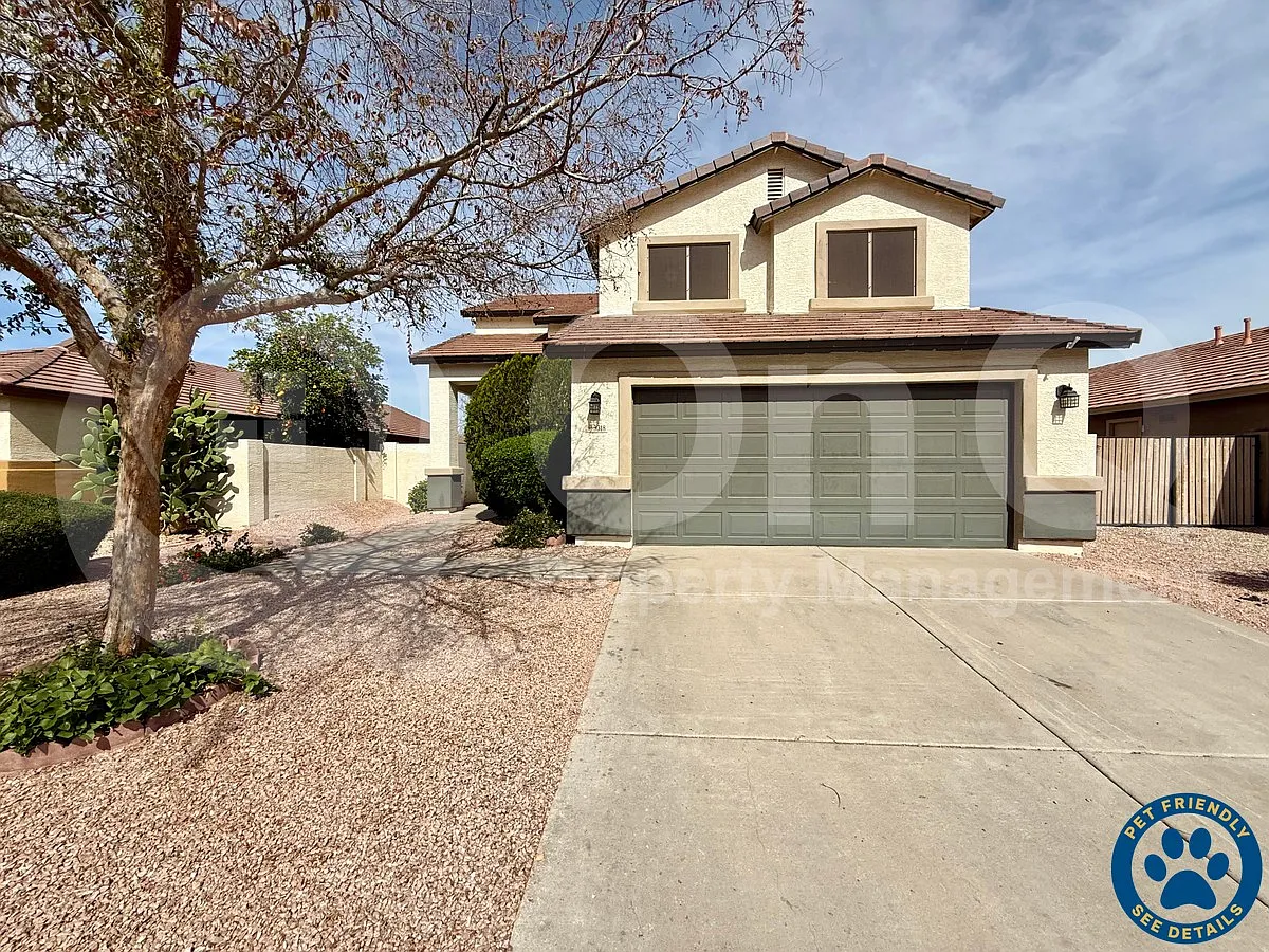 5 bed, 2.5 bath, 2407 sqft, $3,099 — Photo 1