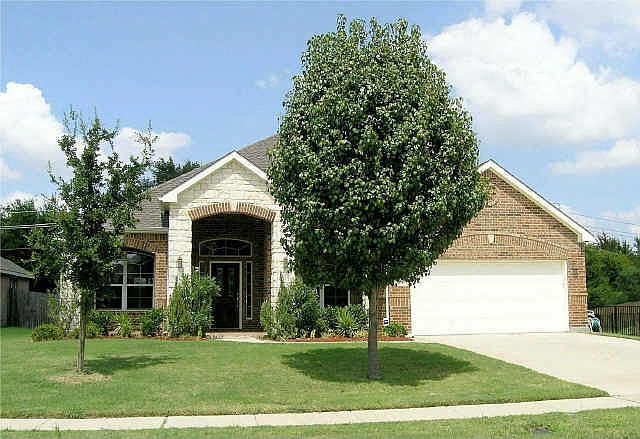 1st image of 4107 Lakeshore Dr
