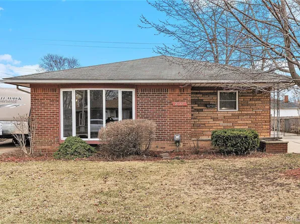 8148 Randy Dr, Westland, MI 48185