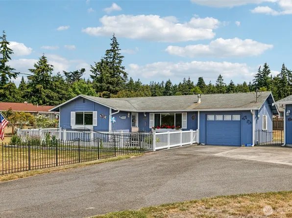 895 Prairie View Avenue, Coupeville, WA 98239