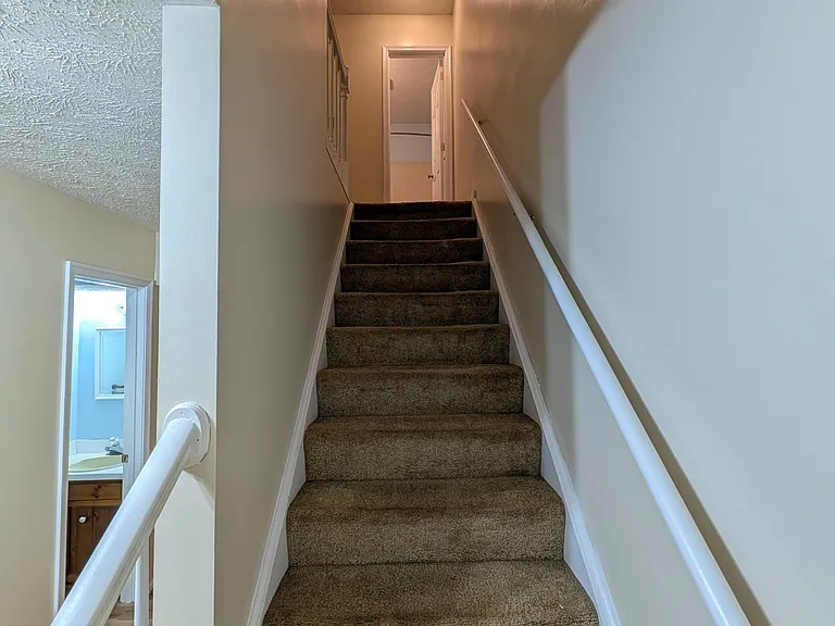 32 Gambol St — Photo 12