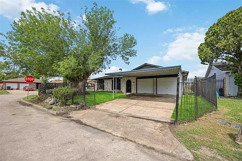 12703 Redfern Dr Photo 1