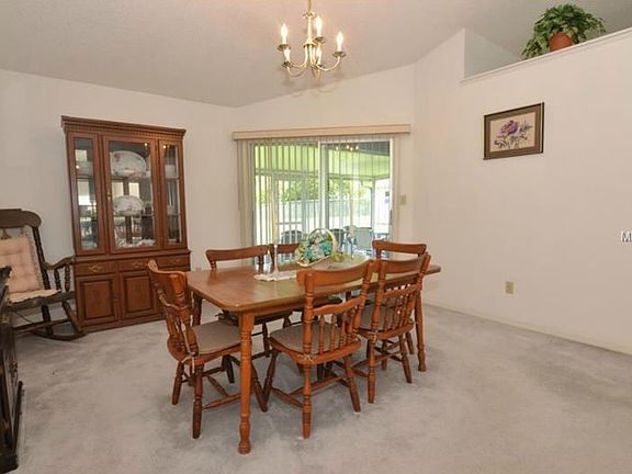 5th image of 10251 Jepson St
