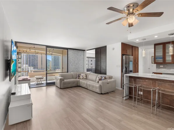 225 Kaiulani Ave APT Penthouse 2, Honolulu, HI 96815