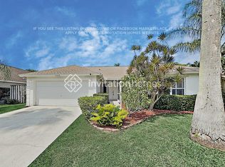 13048 Meadowbreeze Dr, Wellington, FL 33414