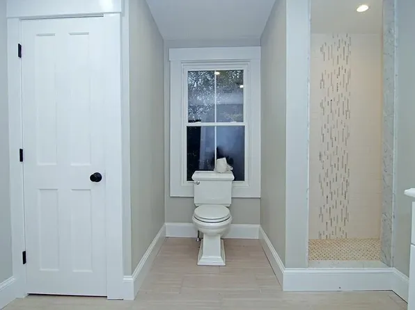 138 East St, Sharon, MA 02067