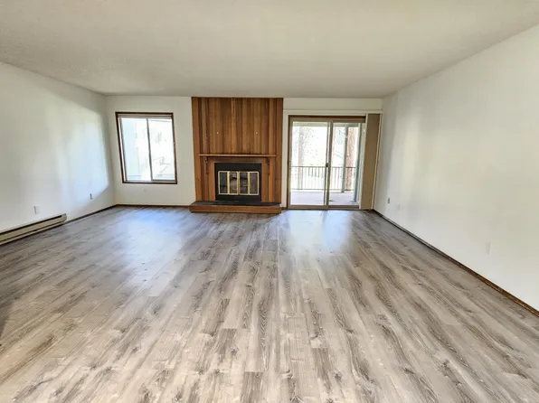 821 E Desperado Trl Unit 4C, Sisters, OR 97759